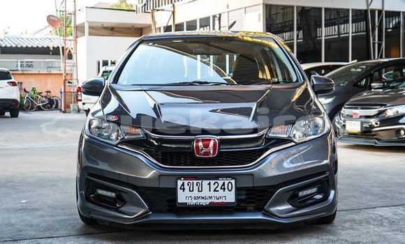 ซื้อ รถมือสอง Honda Jazz สีดำ รถยนต์ ใน %{เมือง} ใน กรุงเทพมหานคร ซื้อ รถมือสอง Honda Jazz สีดำ รถยนต์ ใน %{เมือง} ใน กรุงเทพมหานคร