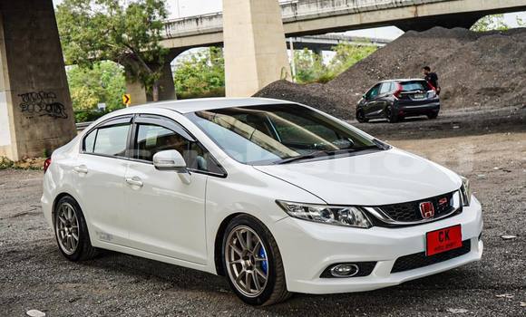 Buy Used Honda Civic White Car in Bangkok in Bangkok