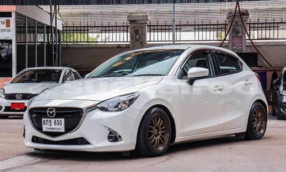 ซื้อ รถมือสอง Mazda Mazda 2 ขาว รถยนต์ ใน %{เมือง} ใน กรุงเทพมหานคร ซื้อ รถมือสอง Mazda Mazda 2 ขาว รถยนต์ ใน %{เมือง} ใน กรุงเทพมหานคร