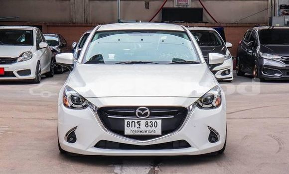 ซื้อ รถมือสอง Mazda Mazda 2 ขาว รถยนต์ ใน %{เมือง} ใน กรุงเทพมหานคร ซื้อ รถมือสอง Mazda Mazda 2 ขาว รถยนต์ ใน %{เมือง} ใน กรุงเทพมหานคร