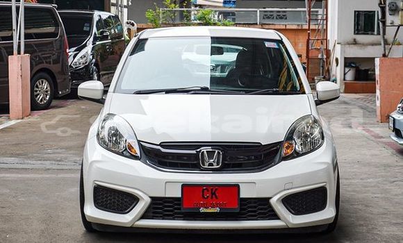 ซื้อ รถมือสอง Honda Brio ขาว รถยนต์ ใน %{เมือง} ใน กรุงเทพมหานคร ซื้อ รถมือสอง Honda Brio ขาว รถยนต์ ใน %{เมือง} ใน กรุงเทพมหานคร
