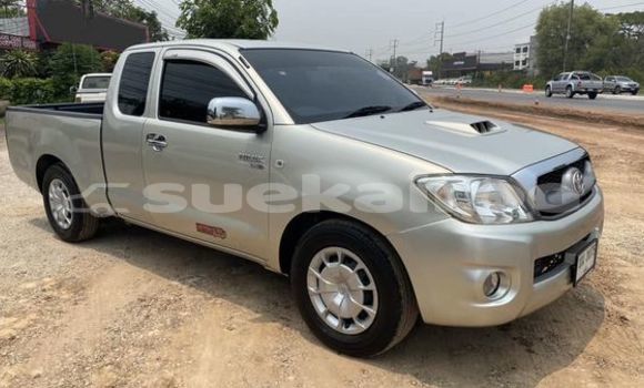 Buy Used Toyota Hiluxe VIGO Silver Car in Udon Thani in Udon Thani