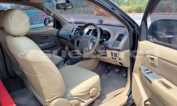 ซื้อ รถมือสอง Toyota Hiluxe VIGO สีดำ รถยนต์ ใน %{เมือง} ใน อุดรธานี ซื้อ รถมือสอง Toyota Hiluxe VIGO สีดำ รถยนต์ ใน %{เมือง} ใน อุดรธานี