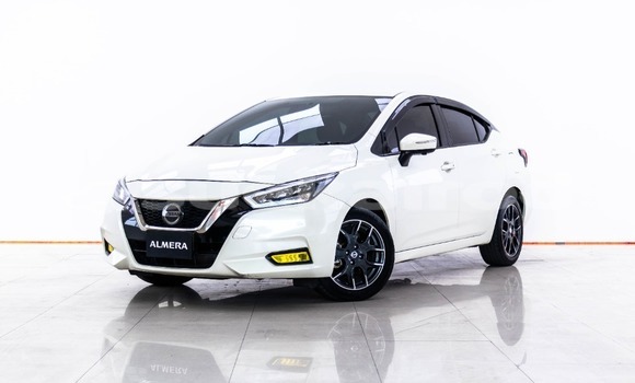 ซื้อ รถมือสอง Nissan Almera ขาว รถยนต์ ใน %{เมือง} ใน กรุงเทพมหานคร