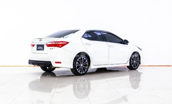 Buy Used Toyota Corolla Altis White Car in Bangkok in Bangkok Buy Used Toyota Corolla Altis White Car in Bangkok in Bangkok