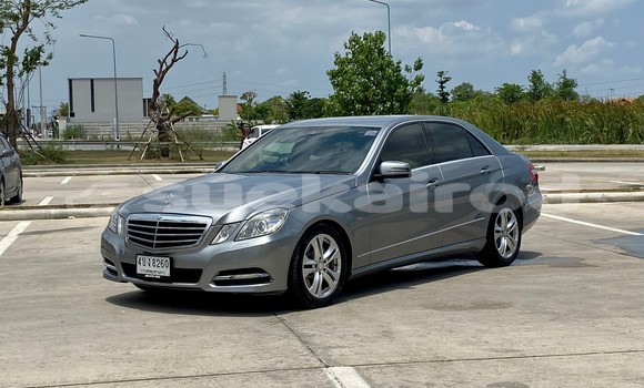 Buy Used Mercedes‒Benz E–Class Other Car in Bangkok in Bangkok