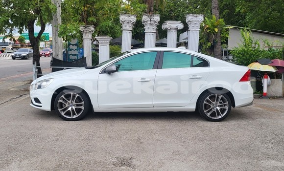 Buy Used Volvo S60 White Car in Bangkok in Bangkok Buy Used Volvo S60 White Car in Bangkok in Bangkok