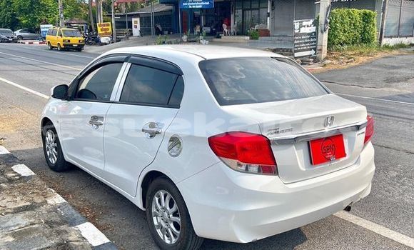 Buy Used Honda Brio White Car in Saraburi in Saraburi Buy Used Honda Brio White Car in Saraburi in Saraburi