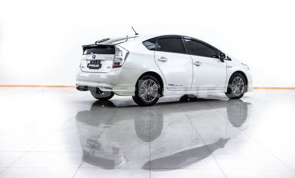 Buy Used Toyota Prius White Car in Bangkok in Bangkok Buy Used Toyota Prius White Car in Bangkok in Bangkok