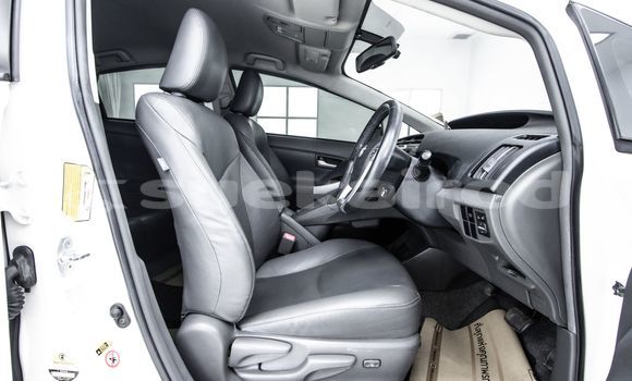 Buy Used Toyota Prius White Car in Bangkok in Bangkok Buy Used Toyota Prius White Car in Bangkok in Bangkok