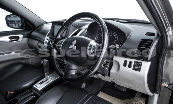 Buy Used Mitsubishi Pajero Brown Car in Bangkok in Bangkok Buy Used Mitsubishi Pajero Brown Car in Bangkok in Bangkok