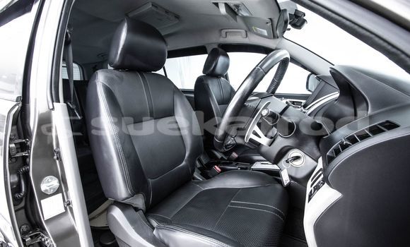 Buy Used Mitsubishi Pajero Brown Car in Bangkok in Bangkok Buy Used Mitsubishi Pajero Brown Car in Bangkok in Bangkok