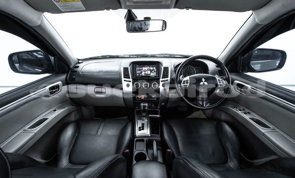 Buy Used Mitsubishi Pajero Brown Car in Bangkok in Bangkok Buy Used Mitsubishi Pajero Brown Car in Bangkok in Bangkok