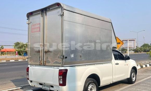 Buy Used Isuzu D-Max White Car in Saraburi in Saraburi Buy Used Isuzu D-Max White Car in Saraburi in Saraburi