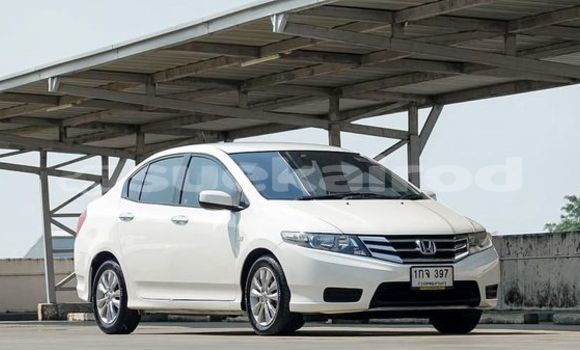 Buy Used Honda City White Car in Bangkok in Bangkok
