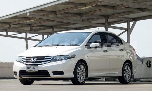 Buy Used Honda City White Car in Bangkok in Bangkok Buy Used Honda City White Car in Bangkok in Bangkok