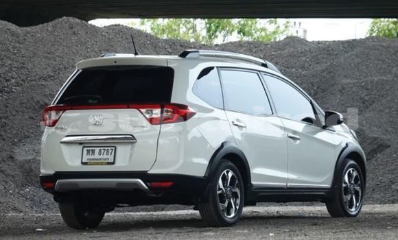 Buy Used Honda BR-V White Car in Bangkok in Bangkok Buy Used Honda BR-V White Car in Bangkok in Bangkok