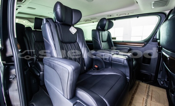 Buy Used Toyota Matrix Black Car in Bangkok in Bangkok Buy Used Toyota Matrix Black Car in Bangkok in Bangkok