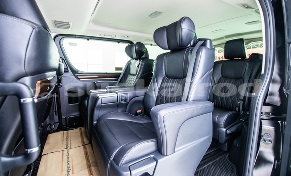 Buy Used Toyota Matrix Black Car in Bangkok in Bangkok Buy Used Toyota Matrix Black Car in Bangkok in Bangkok