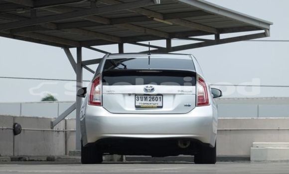 Buy Used Toyota Prius Silver Car in Bangkok in Bangkok Buy Used Toyota Prius Silver Car in Bangkok in Bangkok