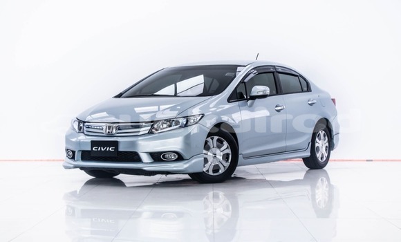 ซื้อ รถมือสอง Honda Civic อื่น ๆ รถยนต์ ใน %{เมือง} ใน กรุงเทพมหานคร