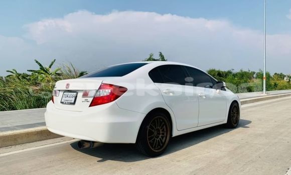 Buy Used Honda Civic White Car in Bangkok in Bangkok Buy Used Honda Civic White Car in Bangkok in Bangkok