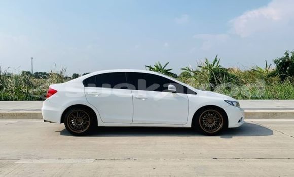 Buy Used Honda Civic White Car in Bangkok in Bangkok Buy Used Honda Civic White Car in Bangkok in Bangkok