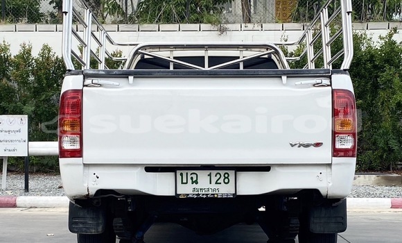 Buy Used Toyota Hiluxe VIGO White Car in Bangkok in Bangkok Buy Used Toyota Hiluxe VIGO White Car in Bangkok in Bangkok