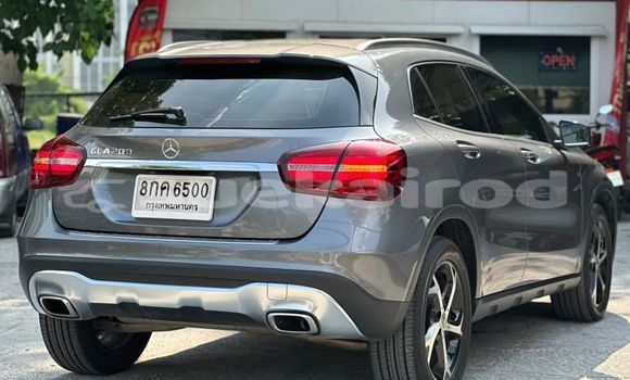 Buy Used Mercedes-Benz GLA-klasse Other Car in Bangkok in Bangkok Buy Used Mercedes-Benz GLA-klasse Other Car in Bangkok in Bangkok