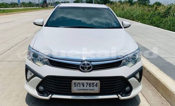 Buy Used Toyota Camry White Car in Bangkok in Bangkok Buy Used Toyota Camry White Car in Bangkok in Bangkok