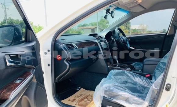 Buy Used Toyota Camry White Car in Bangkok in Bangkok Buy Used Toyota Camry White Car in Bangkok in Bangkok