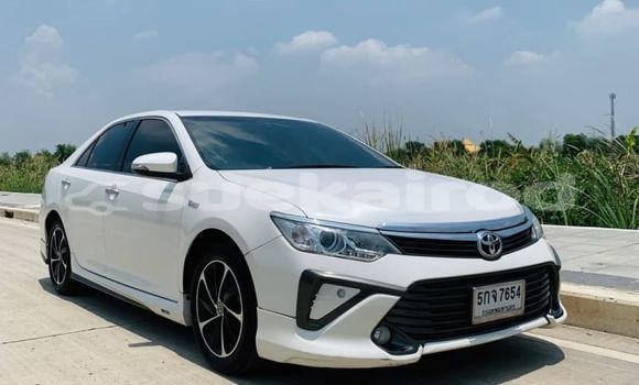 Buy Used Toyota Camry White Car in Bangkok in Bangkok Buy Used Toyota Camry White Car in Bangkok in Bangkok