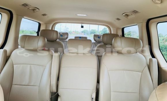 Buy Used Hyundai H1 Other Car in Bangkok in Bangkok Buy Used Hyundai H1 Other Car in Bangkok in Bangkok