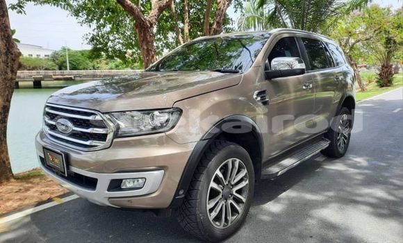 ซื้อ รถมือสอง Ford Everest สีน้ำตาล รถยนต์ ใน %{เมือง} ใน กรุงเทพมหานคร ซื้อ รถมือสอง Ford Everest สีน้ำตาล รถยนต์ ใน %{เมือง} ใน กรุงเทพมหานคร
