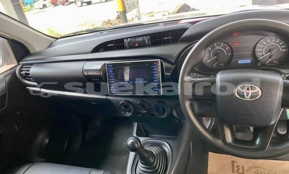 Buy Used Toyota Hiluxe Revo White Car in Bangkok in Bangkok Buy Used Toyota Hiluxe Revo White Car in Bangkok in Bangkok