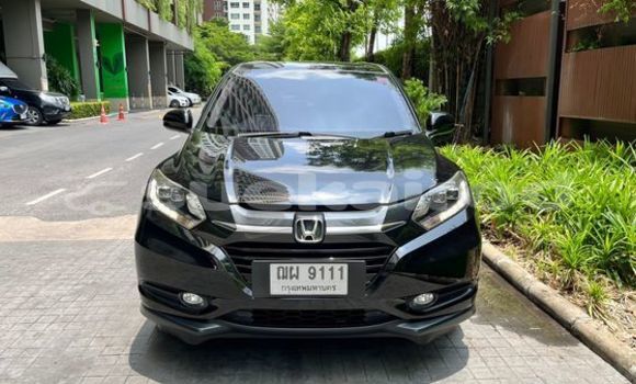 ซื้อ รถมือสอง Honda HR-V สีดำ รถยนต์ ใน %{เมือง} ใน กรุงเทพมหานคร ซื้อ รถมือสอง Honda HR-V สีดำ รถยนต์ ใน %{เมือง} ใน กรุงเทพมหานคร