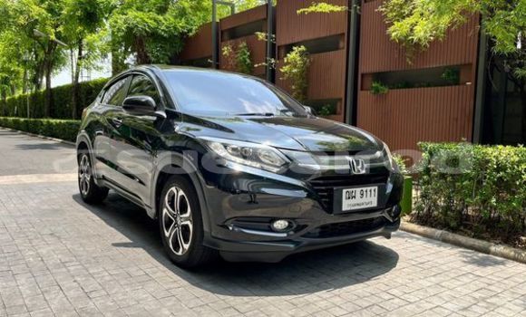 ซื้อ รถมือสอง Honda HR-V สีดำ รถยนต์ ใน %{เมือง} ใน กรุงเทพมหานคร ซื้อ รถมือสอง Honda HR-V สีดำ รถยนต์ ใน %{เมือง} ใน กรุงเทพมหานคร