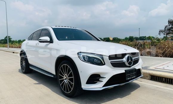 Buy Used Mercedes-Benz GLC 250D White Car in Bangkok in Bangkok Buy Used Mercedes-Benz GLC 250D White Car in Bangkok in Bangkok
