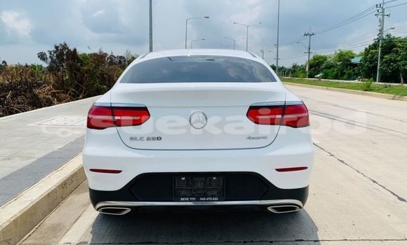 Buy Used Mercedes-Benz GLC 250D White Car in Bangkok in Bangkok Buy Used Mercedes-Benz GLC 250D White Car in Bangkok in Bangkok
