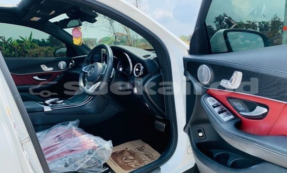 Buy Used Mercedes-Benz GLC 250D White Car in Bangkok in Bangkok Buy Used Mercedes-Benz GLC 250D White Car in Bangkok in Bangkok