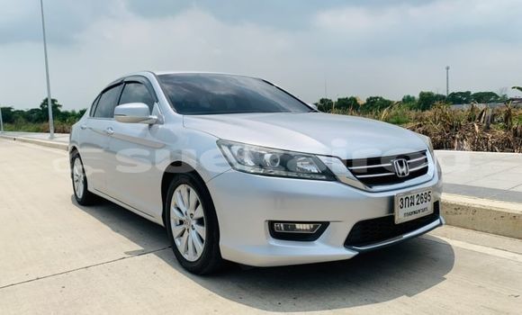 Buy Used Honda Accord Other Car in Bangkok in Bangkok Buy Used Honda Accord Other Car in Bangkok in Bangkok