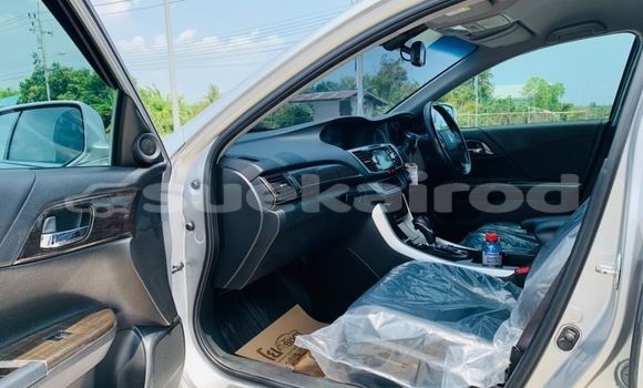 Buy Used Honda Accord Other Car in Bangkok in Bangkok Buy Used Honda Accord Other Car in Bangkok in Bangkok