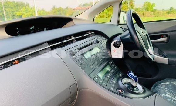 Buy Used Toyota Prius White Car in Bangkok in Bangkok Buy Used Toyota Prius White Car in Bangkok in Bangkok