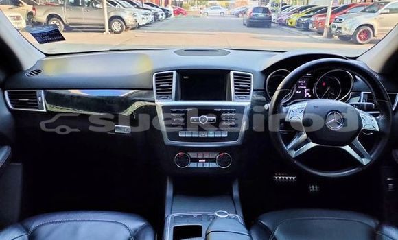 Buy Used Mercedes‒Benz ML–Class White Car in Bangkok in Bangkok Buy Used Mercedes‒Benz ML–Class White Car in Bangkok in Bangkok