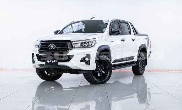 ซื้อ รถมือสอง Toyota Hiluxe Revo ขาว รถยนต์ ใน %{เมือง} ใน นนทบุรี ซื้อ รถมือสอง Toyota Hiluxe Revo ขาว รถยนต์ ใน %{เมือง} ใน นนทบุรี