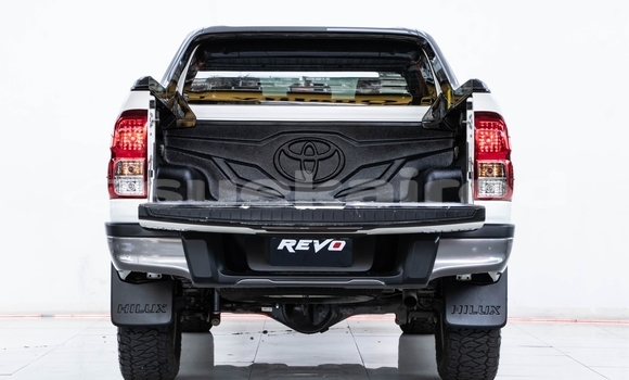 ซื้อ รถมือสอง Toyota Hiluxe Revo ขาว รถยนต์ ใน %{เมือง} ใน นนทบุรี ซื้อ รถมือสอง Toyota Hiluxe Revo ขาว รถยนต์ ใน %{เมือง} ใน นนทบุรี