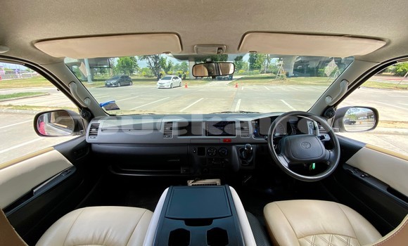 ซื้อ รถมือสอง Toyota Commuter อื่น ๆ รถยนต์ ใน %{เมือง} ใน กรุงเทพมหานคร ซื้อ รถมือสอง Toyota Commuter อื่น ๆ รถยนต์ ใน %{เมือง} ใน กรุงเทพมหานคร