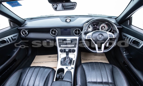ซื้อ รถมือสอง Mercedes-Benz SLK-klasse AMG ขาว รถยนต์ ใน %{เมือง} ใน นนทบุรี ซื้อ รถมือสอง Mercedes-Benz SLK-klasse AMG ขาว รถยนต์ ใน %{เมือง} ใน นนทบุรี