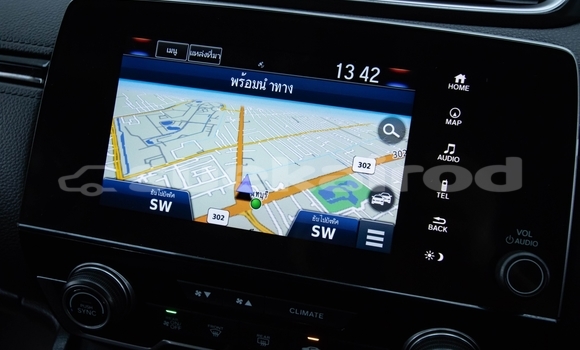 Buy Used Honda CR-V Green Car in Nonthaburi in Nonthaburi Buy Used Honda CR-V Green Car in Nonthaburi in Nonthaburi