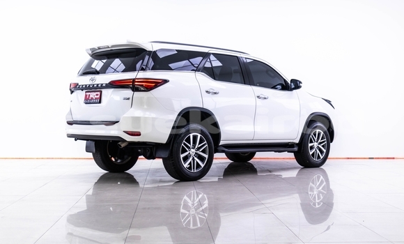 Buy Used Toyota Fortuner White Car in Bangkok in Bangkok Buy Used Toyota Fortuner White Car in Bangkok in Bangkok